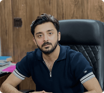 Illustration of the Arabic letter Hamza, showcasing its form and usage in calligraphy and language.